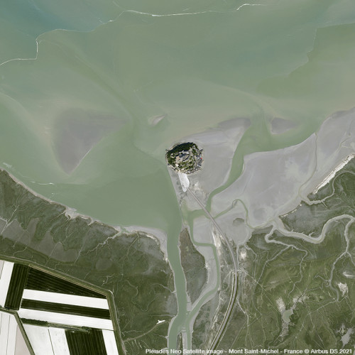 Pléiades Neo - Mont St Michel - France