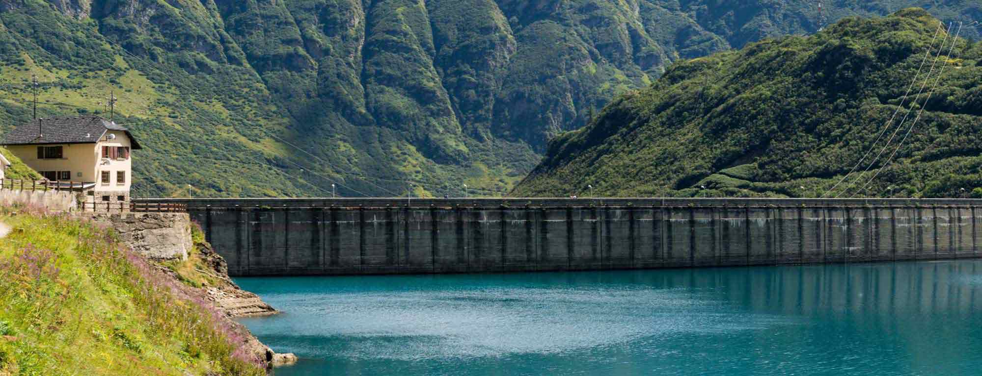 	Dam of a hydroelectric reservoir