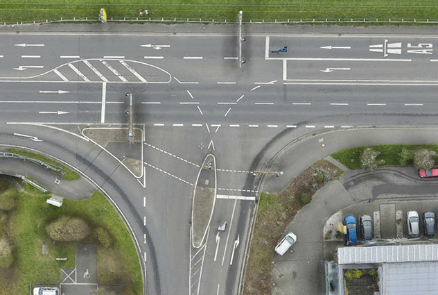 An orthogonal view of a highway shown on an optical high resolution 3D Map&nbsp;