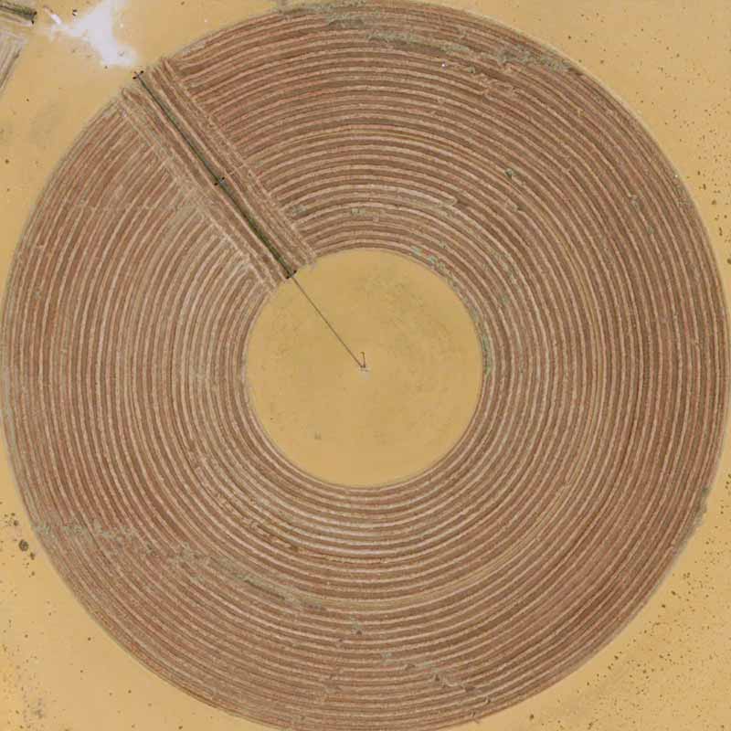 Since 1985, Saudi Arabia has launched a program to install agricultural farms in the desert.&nbsp;