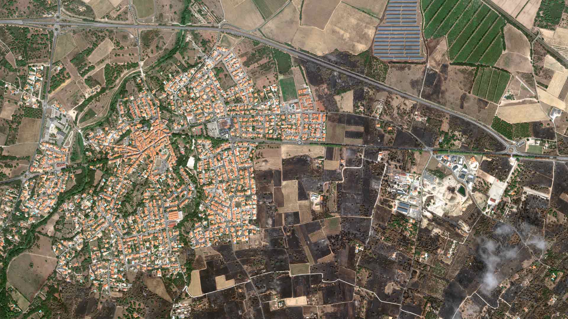 Pléiades Neo, satellite, Pyrenees-orientales, drought