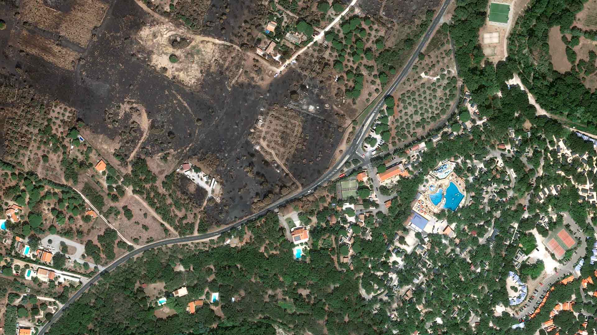 Pléiades Neo, satellite, Pyrenees-orientales, drought