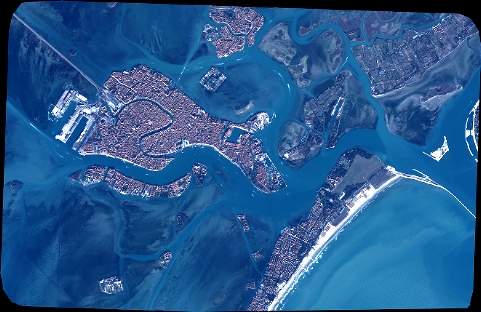 Pléiades Projected WGS84 Pansharpened (GEOTIFF 8bits)