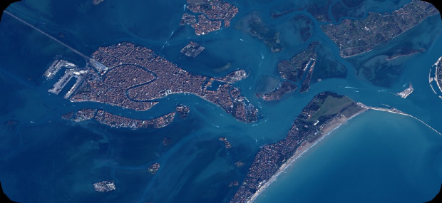 SPOT 7 Projected WGS84 Pansharpened (JPEG2000 12bits)